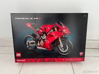 Lego Technic 42002 Panigale V4 5