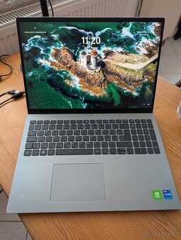 Dell Vostro 5620 - Intel i7, NVIDIA GeFroce MX570
