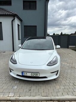 Tesla model 3 Long Range | Refresh