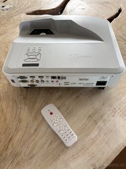 Prodám laserový projektor Optoma ZU 500UST
