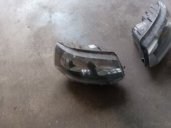 Prodám světla přední vw transportér T5.1
