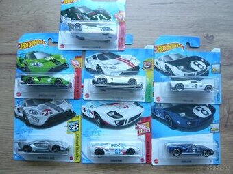 AUTÍČKA HOT WHEELS