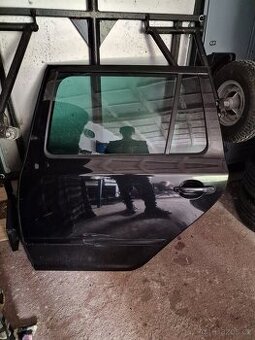 Prodám dveře octavia 2 facelift