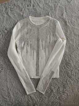 Luxusní svetr bílý