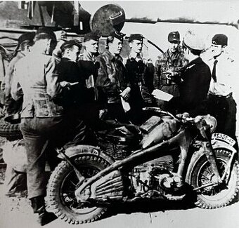 Bmw R75 nebo Zundapp KS 750