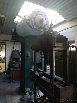 kovací lis LU63/500