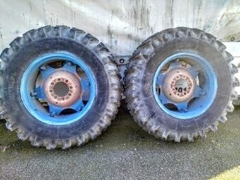 16,9-28.Dvě obutá kola  Zetor Mitas Td 13