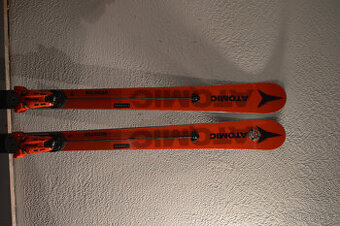 Atomic redster G9 180cm FIS