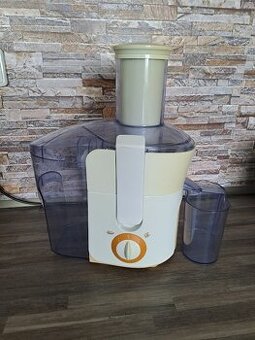 Odšťavovač HR 1853