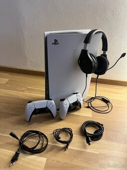 PlayStation 5 Digital(825GB)+2 ovladače, sluchátka