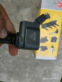 Zapalovací cívka NGK U5154