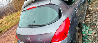 Peugeot 308, 1.4vti, 8FS, 160.000km, barva KTH