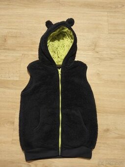 Chlupatá vesta s oušky vel. 122