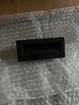 Mikrospínač (madlo) pro otevírání kufru Škoda, Volkswagen