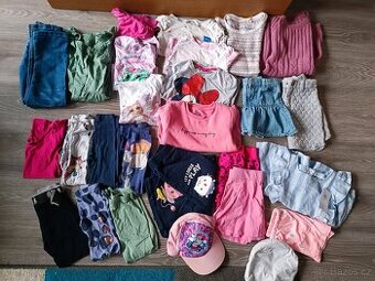 Balík oblečení velikost 110-116