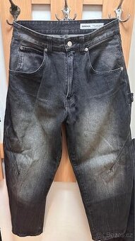 Džíny od Bershka, ve výborném stavu.
