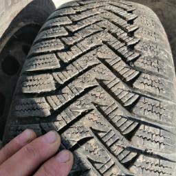 PRODAM=ZIMNI PNEU 195/65r-15 2KUSY 7,30mm.