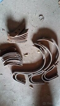 Ostří a pera na kombinátor