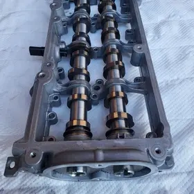 Škoda Octavia 3.Vačky motoru 04L103292F