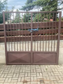 Brána , Zahradni branka