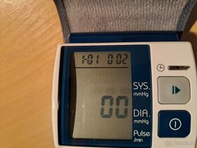 Digitální měřič krevního tlaku