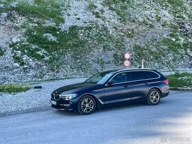 BMW 530d xdrive, touring, panorama, závesné zařízení, kůže