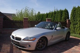 BMW Z4 3.0i E85 170kw - automat, xenony, dovoz DE, TOP STAV