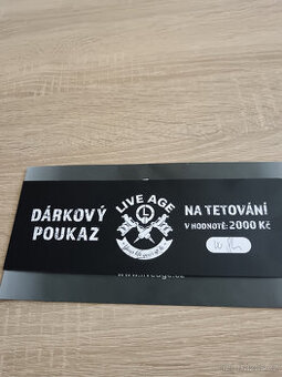 poukaz na tetování