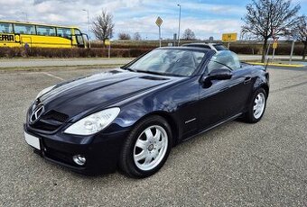 MB SLK 200K 135KW ⭐ XENON - VÝHŘEV -- OFUK KRKU - 2 SADY KOL