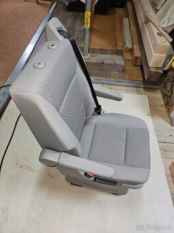 VW T6 otočné sedadlo druhé řady - 1