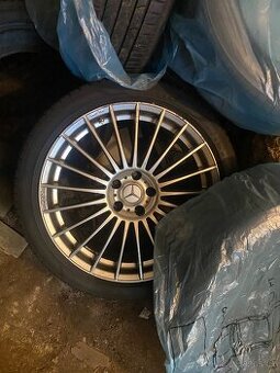 245/40/19 + kola 5x112 - Mercedes , audi, ...