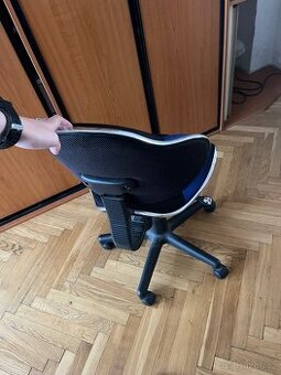 Dětská židle