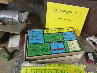 Logitronik 01 elektronická stavebnice