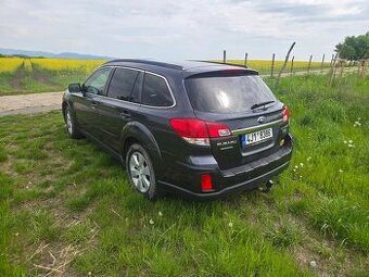 Subaru outback 2.0 D r.v 2010