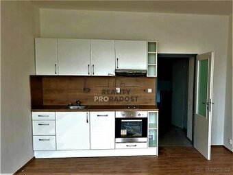 Pronájem bytu 1+kk 36,75m2 v centru Brna, na ulici Vlhká