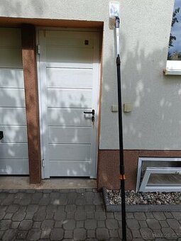 Fiskars Power UPX86-nuzky na vetve
