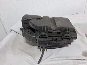 SKŘÍŇ VZDUCHOVÉHO FILTRU CITROEN