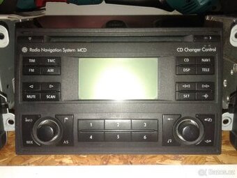 Orig.rádio VW Golf 4 s navigací.