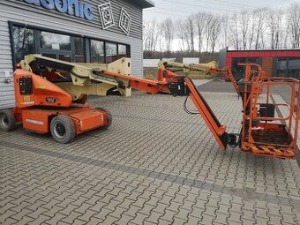 PLOŠINA KLOUBOVÁ JLG E 400 AJPN