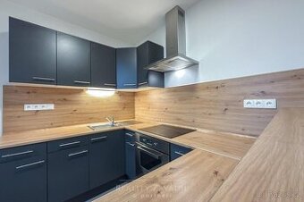 Pronájem byty 2+kk, 68 m2 - Chomutov, ev.č. 568
