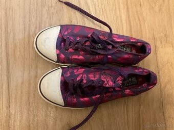 Dívčí CONVERSE 37,5