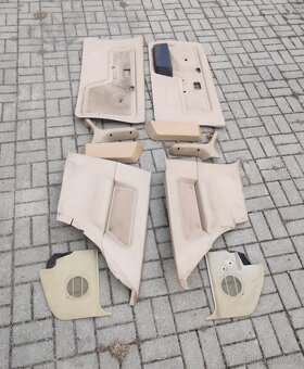 BMW e30 tapce coupé