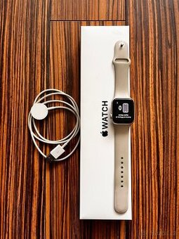 Apple Watch SE 40 mm