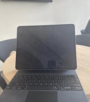 iPad 12.9” (6.generace) 2022