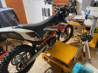 Prodám KTM 690 Enduro R
