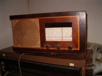 Přijímač Philips - 1