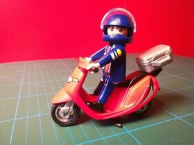 Playmobil Scooter motorka řidič