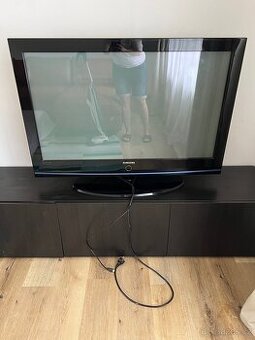 Skříňka pod televizi BESTA IKEA