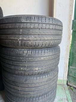 Pneu