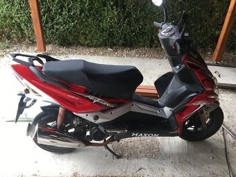 Prodej skútru Maxon